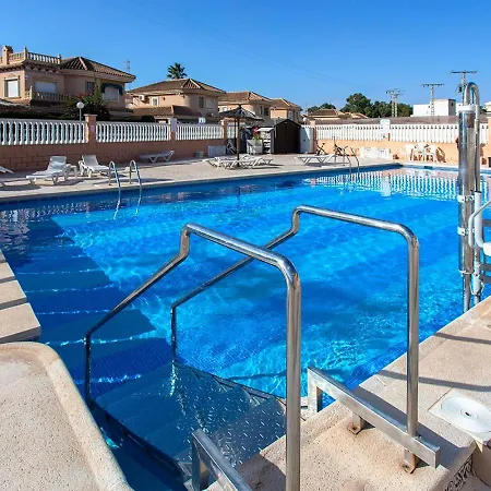 شقة Taga 17 تورّيفيِخا